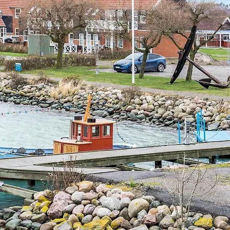 4107-borre-klintholm-havneby-7 *